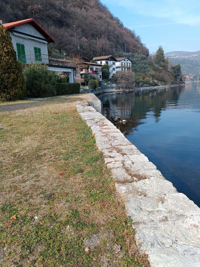 Studio Zu - Lakeside Apartment Riva di Solto Exterior photo
