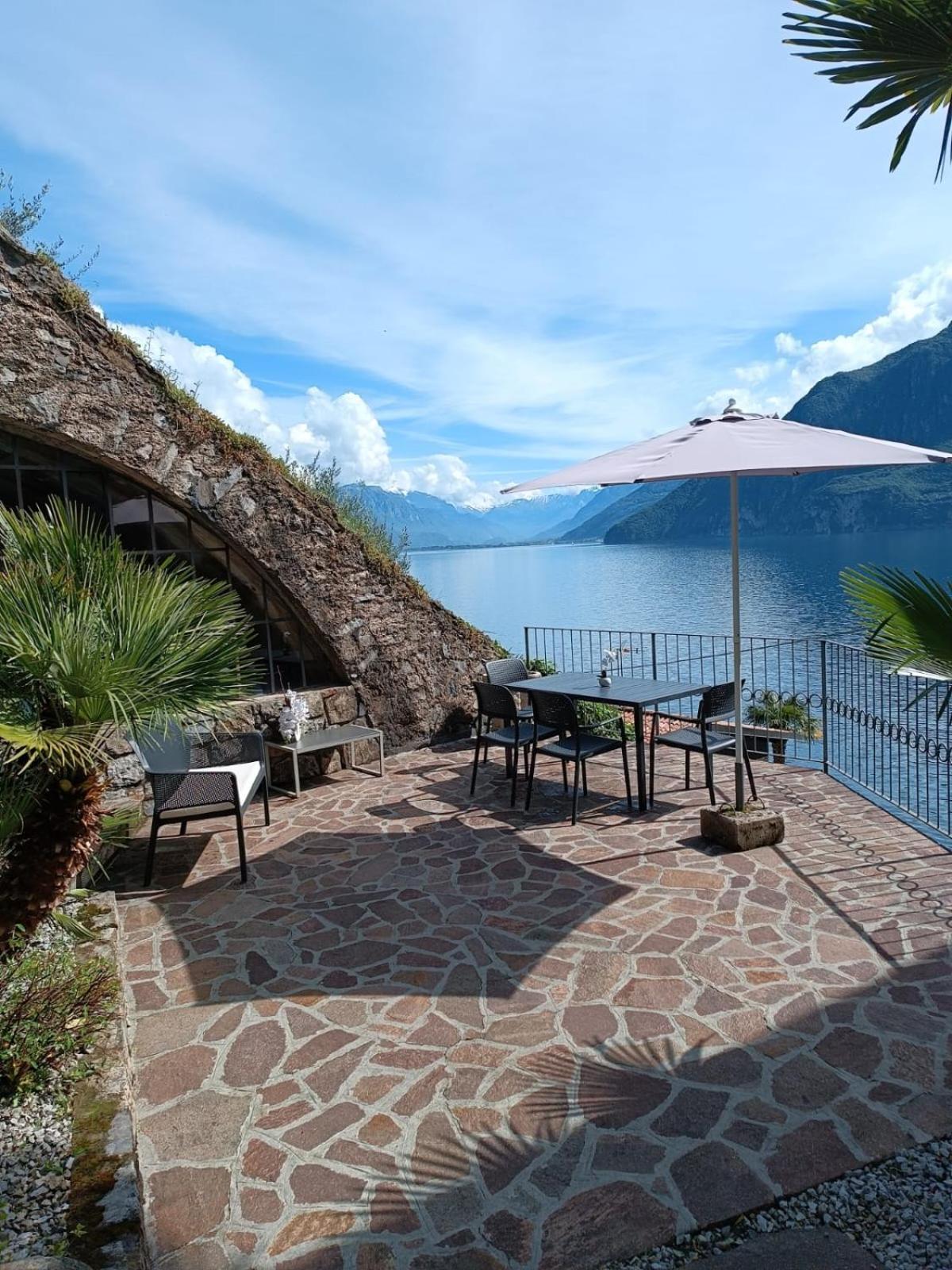 Studio Zu - Lakeside Apartment Riva di Solto Exterior photo